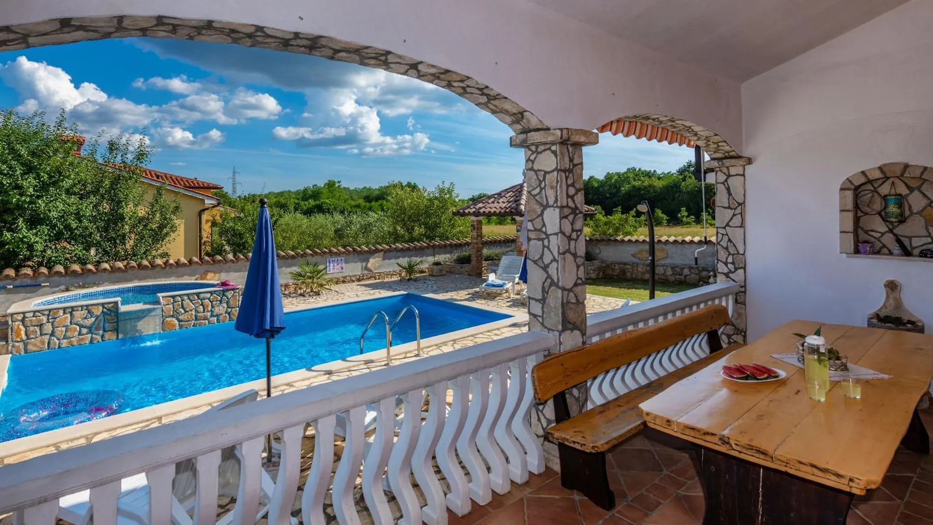 Villa Mirela, A Romantic And Charming Pool Villa Nedescina Croatia