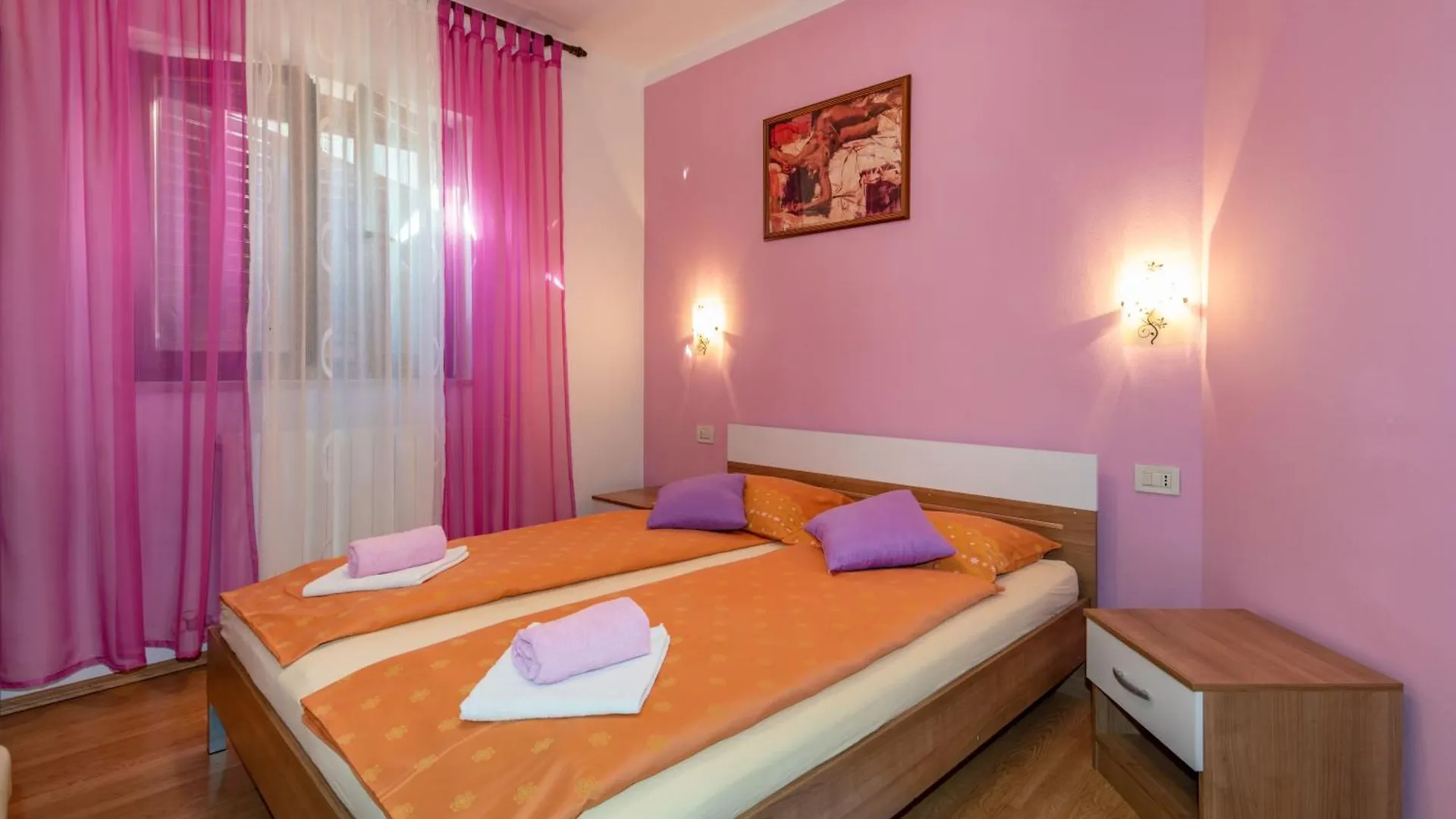 Holiday home Villa Mirela, A Romantic And Charming Pool Villa Nedescina